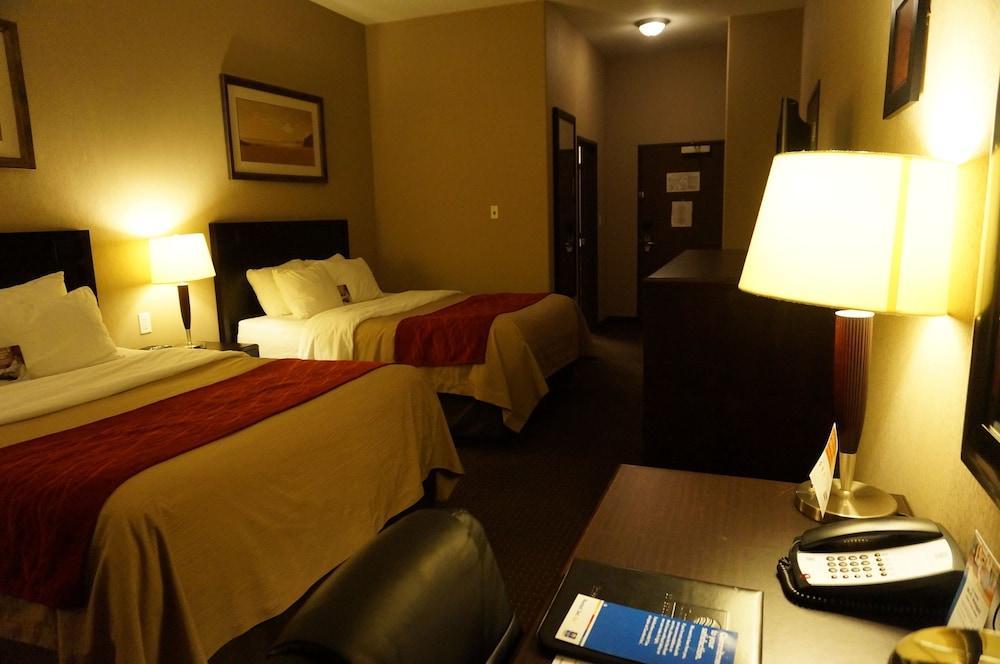 Comfort Inn & Suites Sylvan Lake Luaran gambar