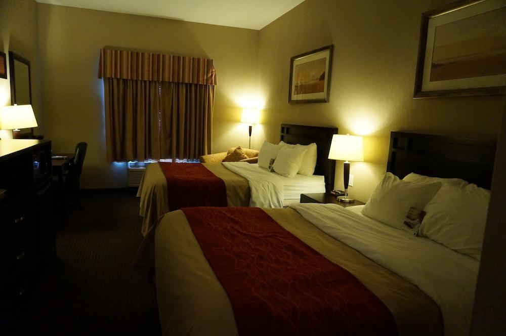 Comfort Inn & Suites Sylvan Lake Luaran gambar