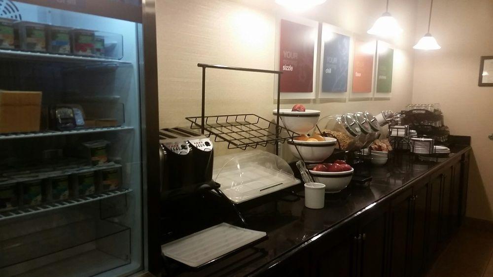 Comfort Inn & Suites Sylvan Lake Luaran gambar
