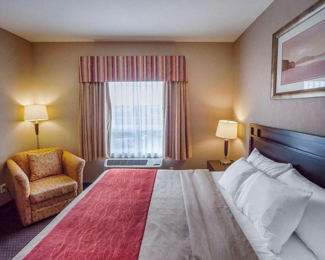 Comfort Inn & Suites Sylvan Lake Luaran gambar