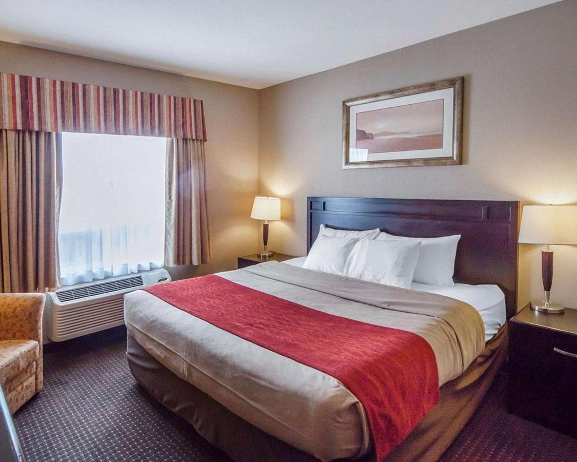 Comfort Inn & Suites Sylvan Lake Luaran gambar